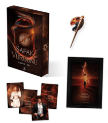 Şafak Vurgunu – 1 Kenar Boyamalı - Pukka Yayınları