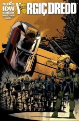 Yargıç Dredd 11: Kapak A - 1